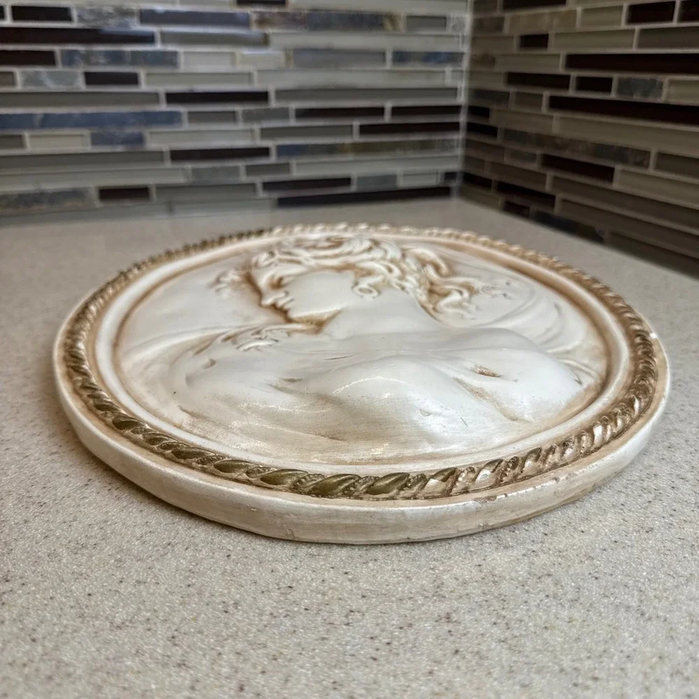Vintage Cameo Style Oval Wall Plaque Relief Woman Profile Ivory Gold Rope Edge